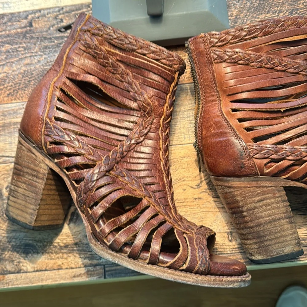 Free Bird Bela Braided Brown Women's Open-Toe Boots size 8 - Picture 4 of 9